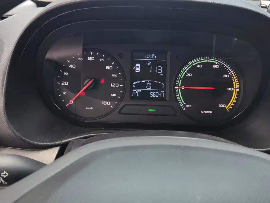 Roewe Clever — миниатюра 14