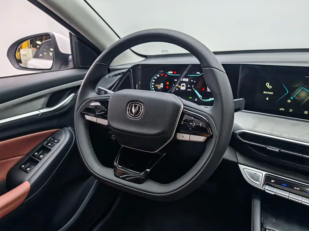 Changan Eado — миниатюра 16