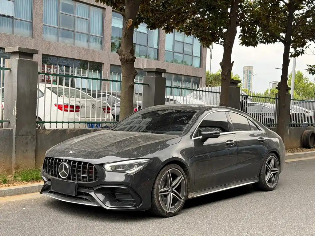Mercedes-Benz CLA AMG