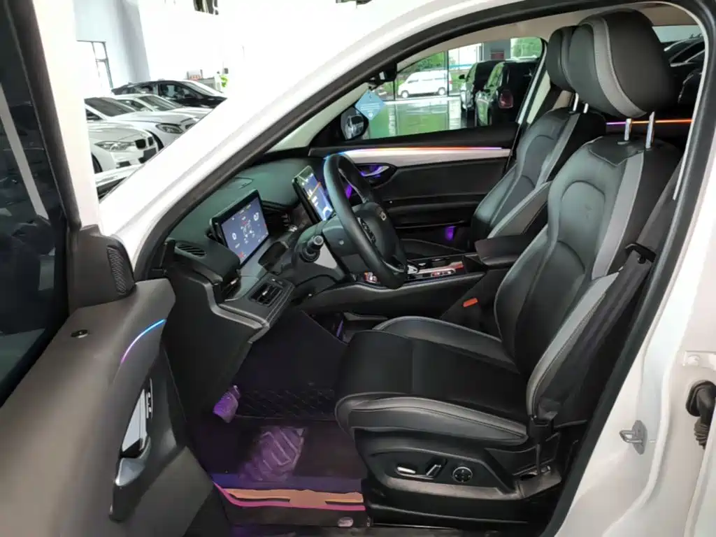 Qoros Qoros 7 — миниатюра 15