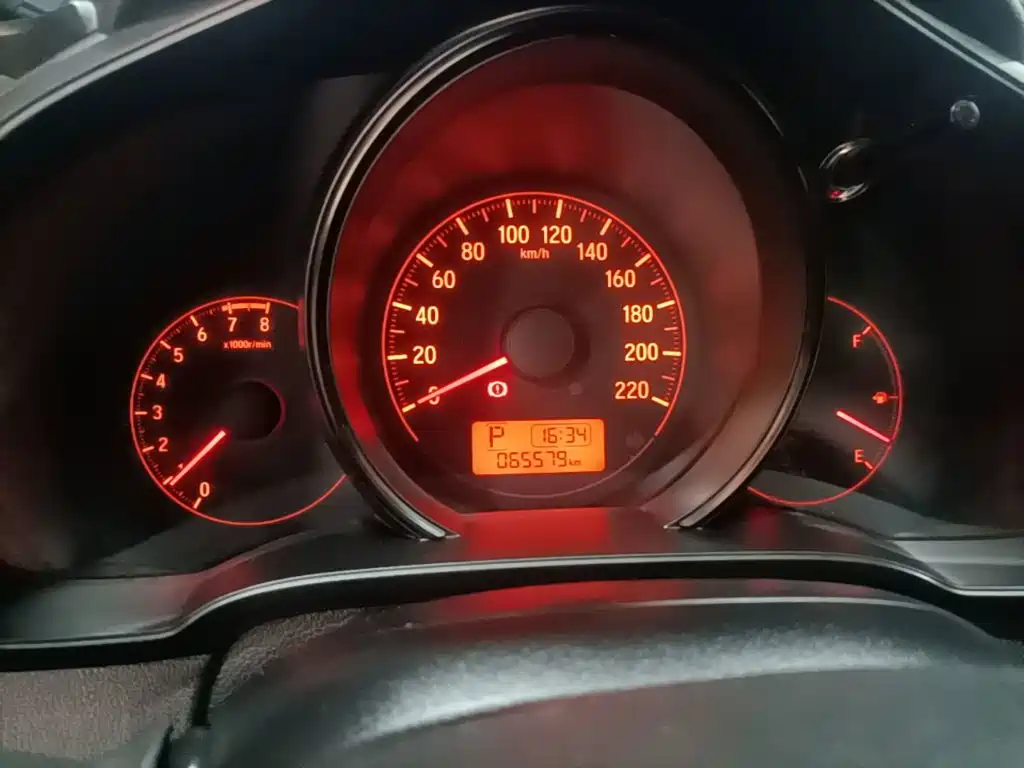 Honda Fit — миниатюра 12