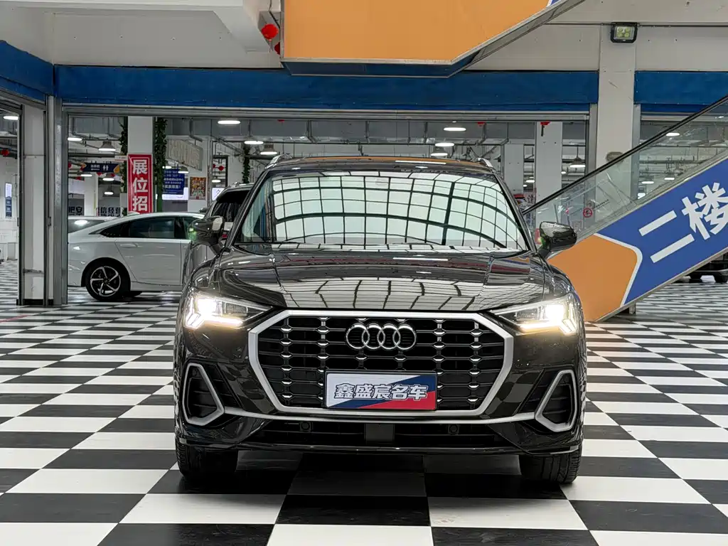 Audi Q3 — миниатюра 2