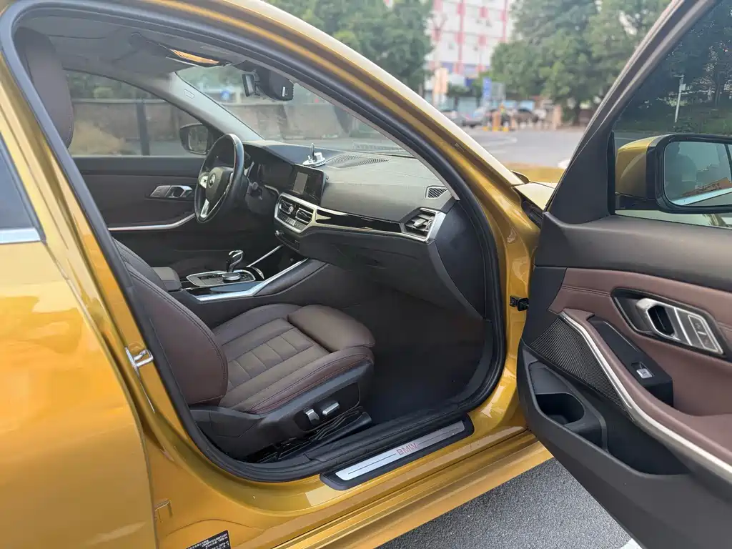 BMW 3 Series — миниатюра 13