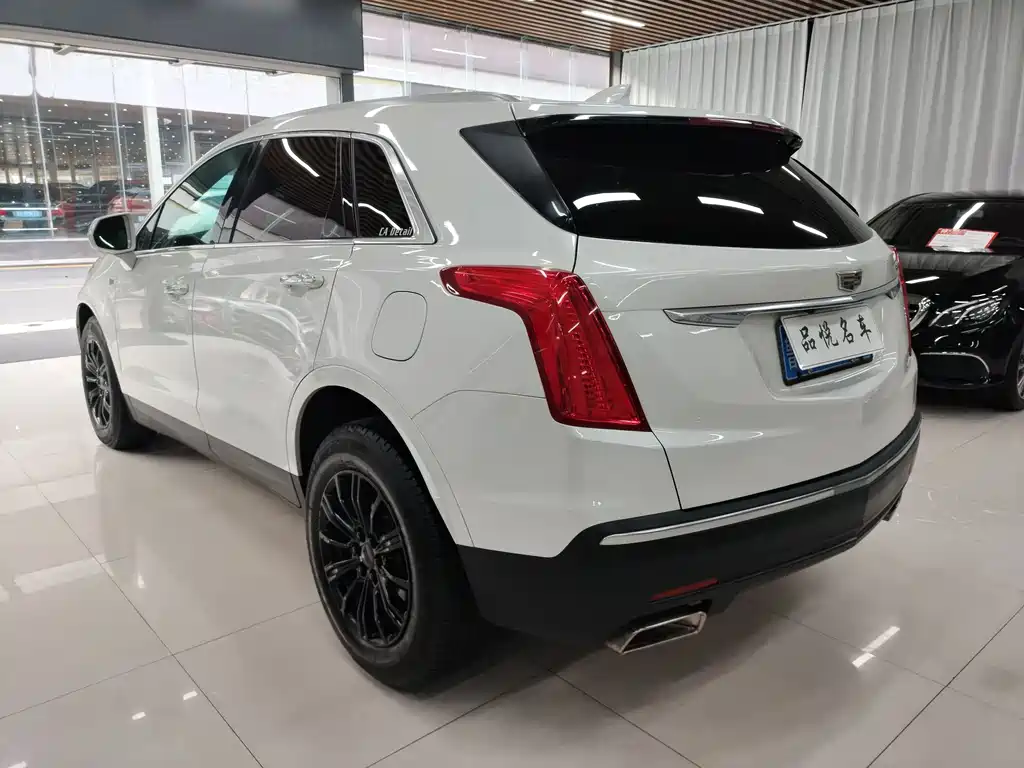 Cadillac XT5 — миниатюра 8