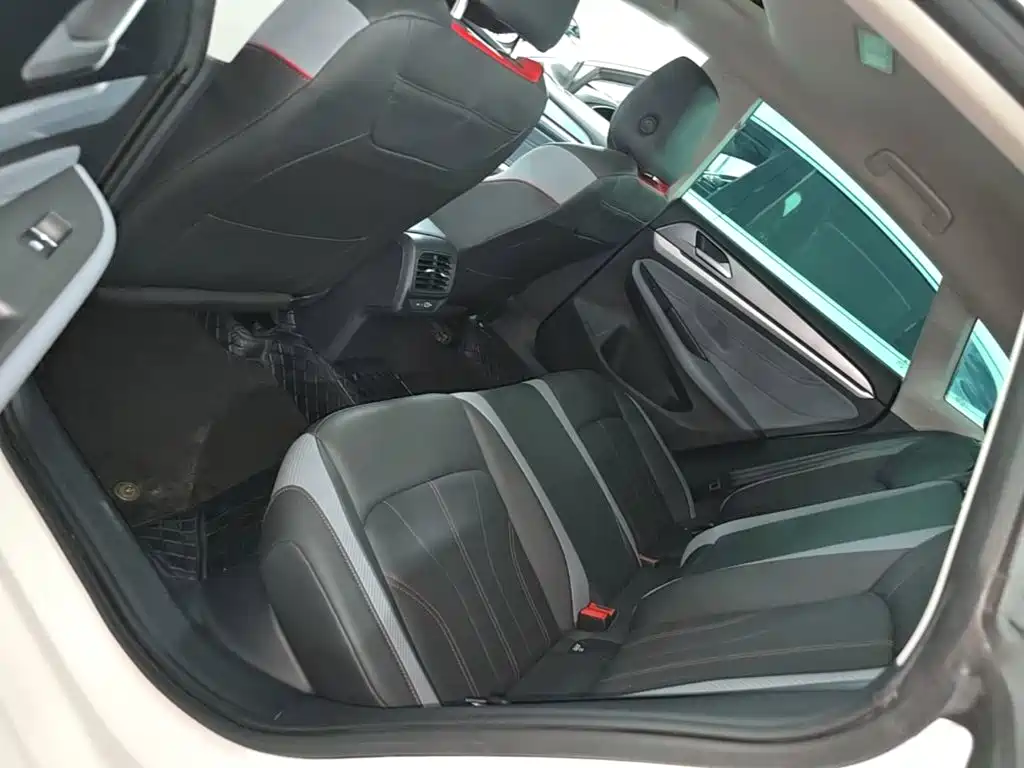 Volkswagen Lamando — миниатюра 17