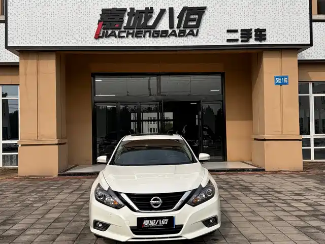 NISSAN TEANA 2017
