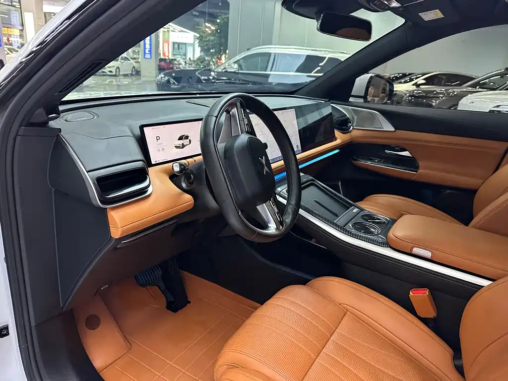 XPeng G9 — миниатюра 5