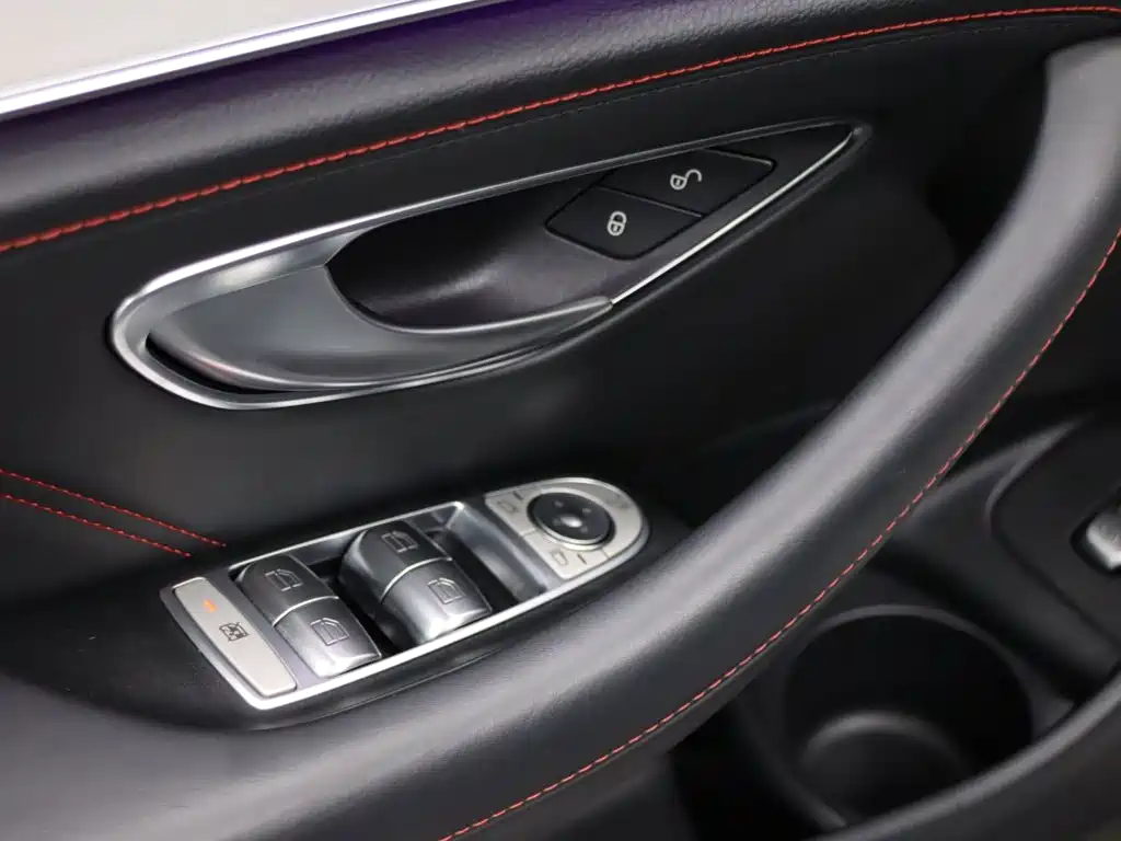 Mercedes-Benz E-Class AMG — миниатюра 7