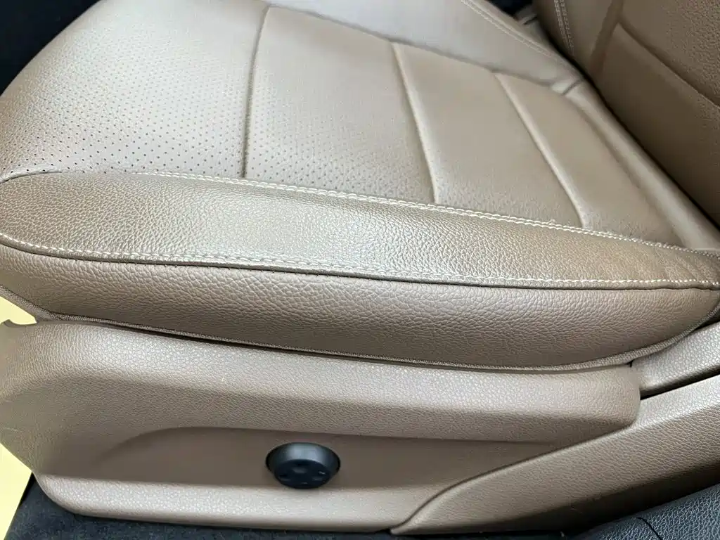 Mercedes-Benz E-Class — миниатюра 34