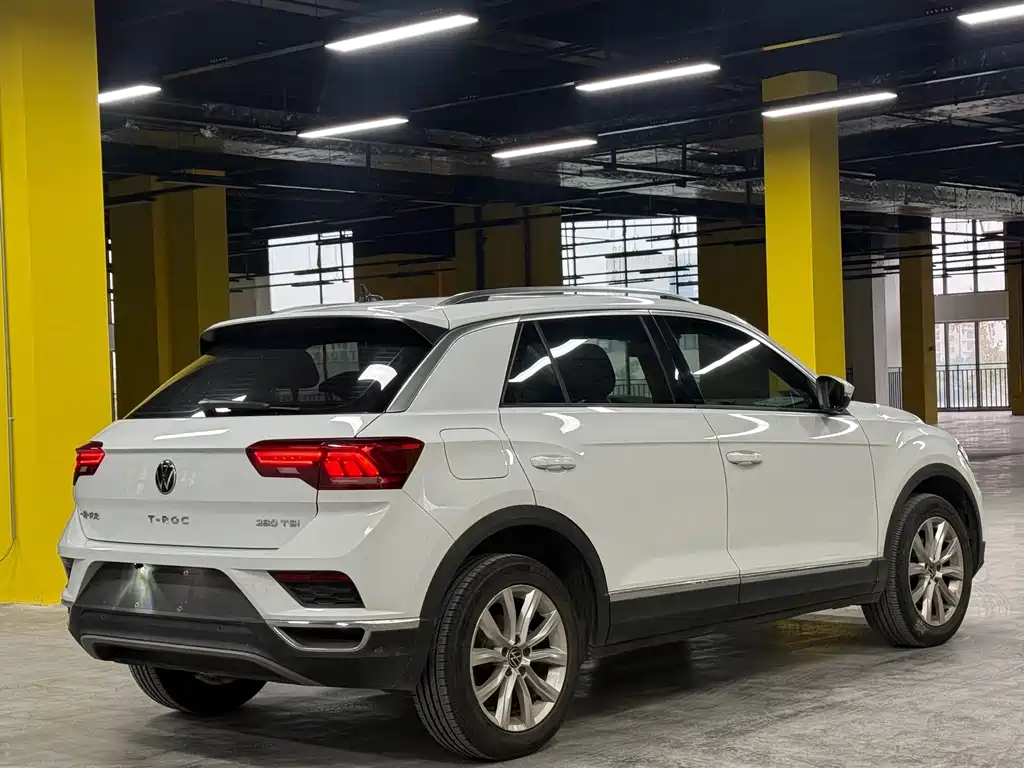 Volkswagen T-Roc — миниатюра 4