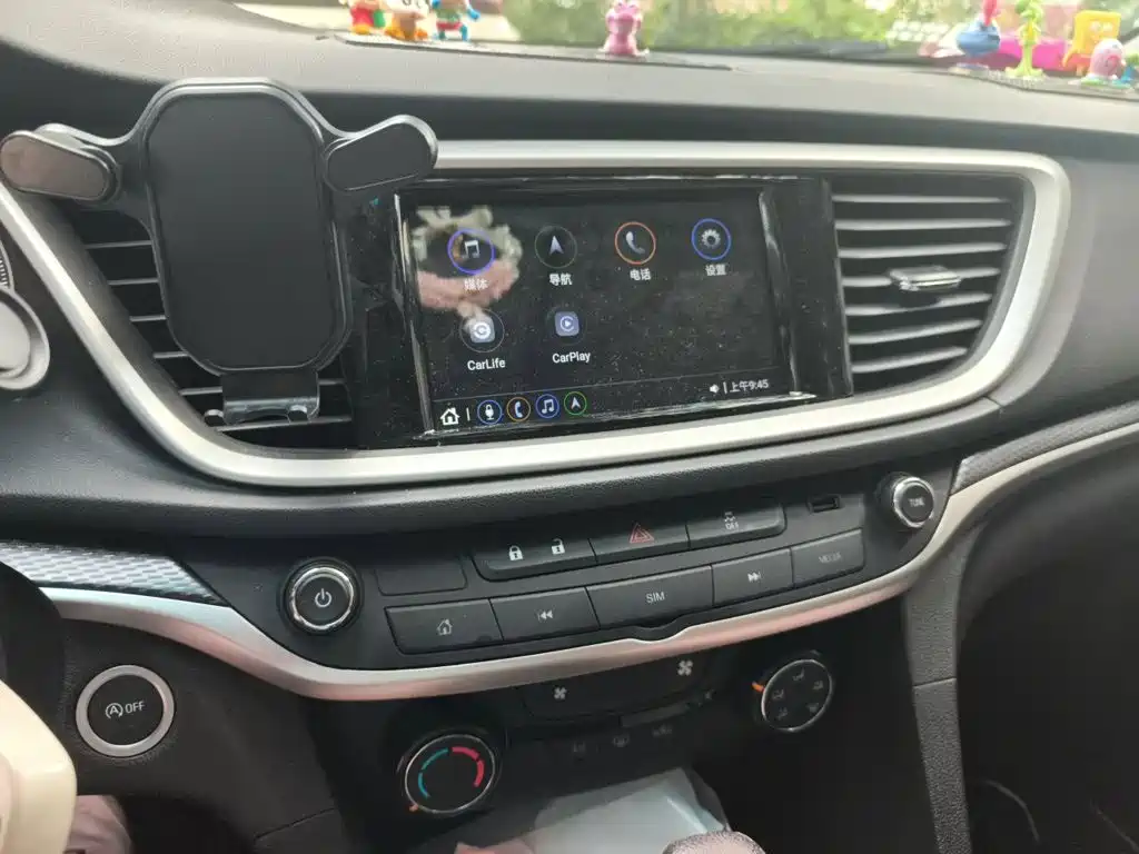 Buick Excelle — миниатюра 9