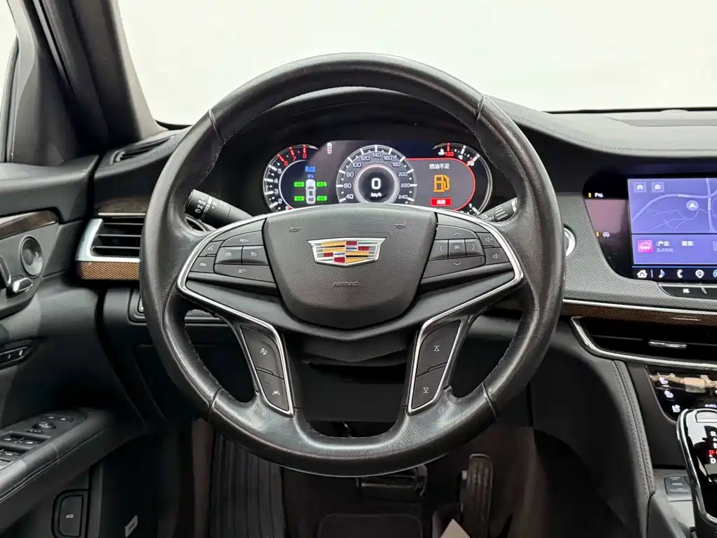 Cadillac CT6 — миниатюра 11