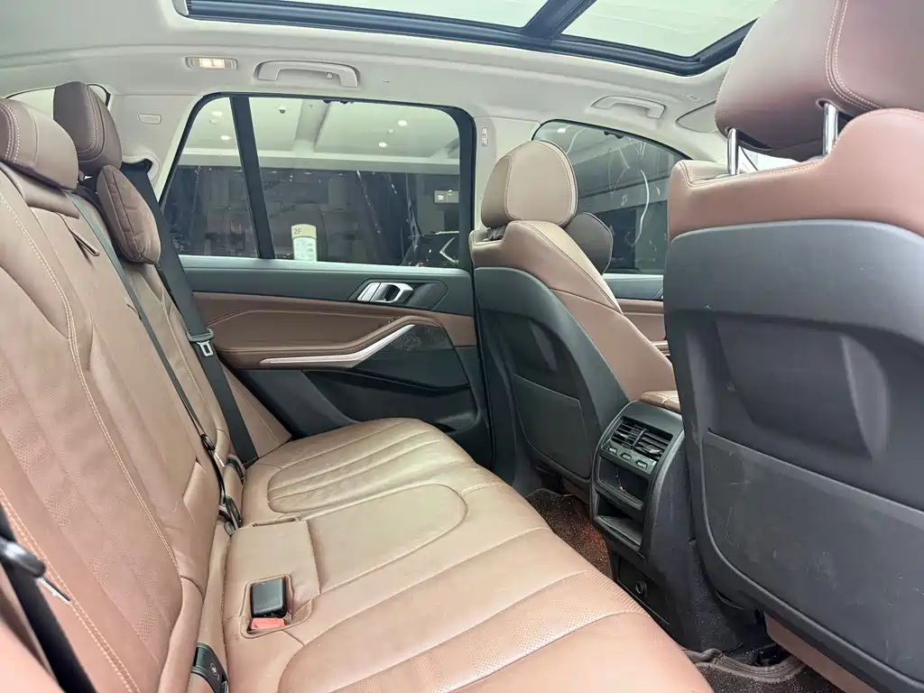 BMW X5 (Import) — миниатюра 7