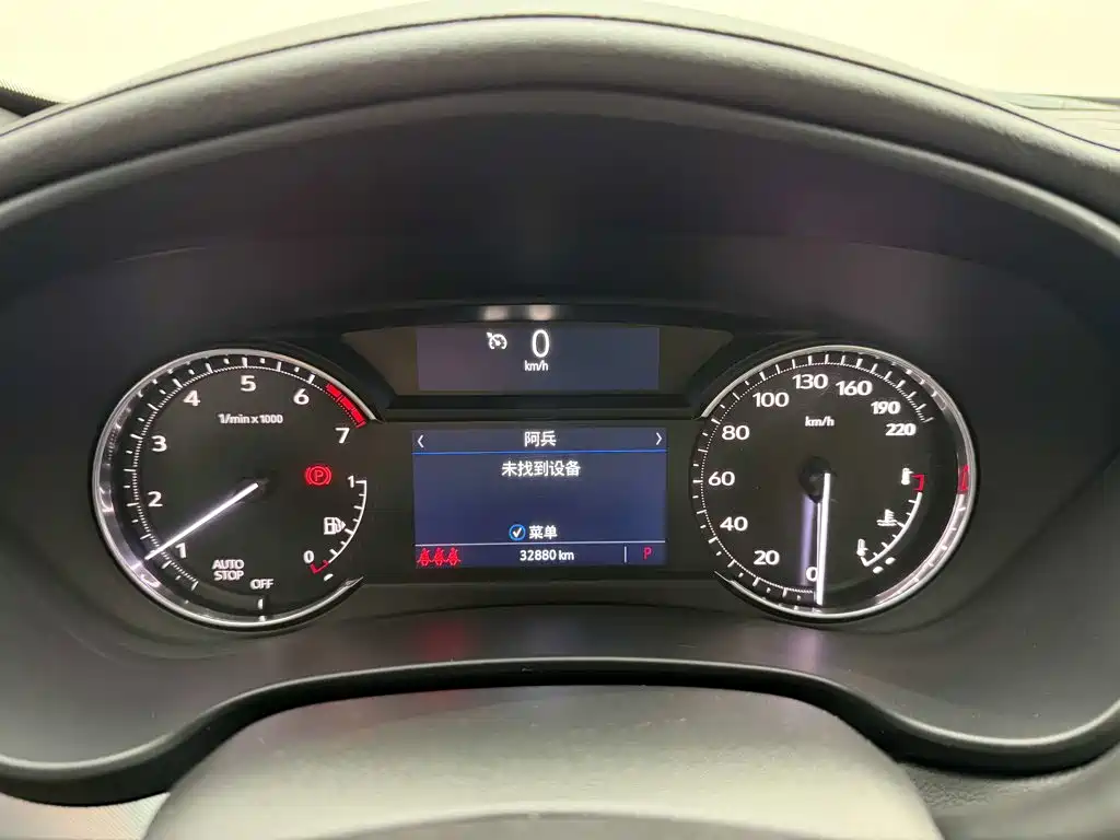 Cadillac XT4 — миниатюра 13