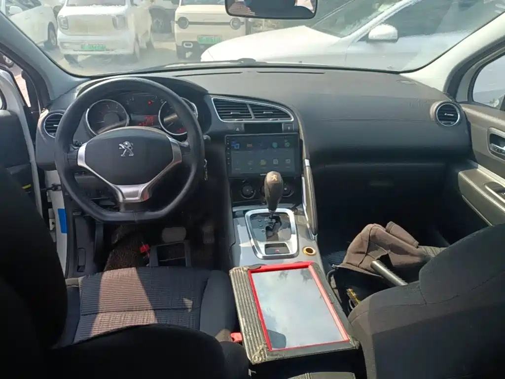 Peugeot 3008 — миниатюра 10