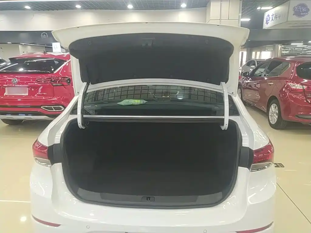 Buick Excelle — миниатюра 19