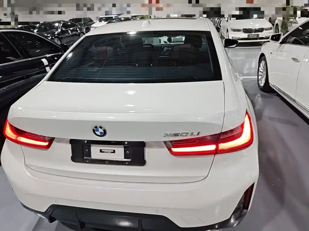 BMW 3 Series — миниатюра 6