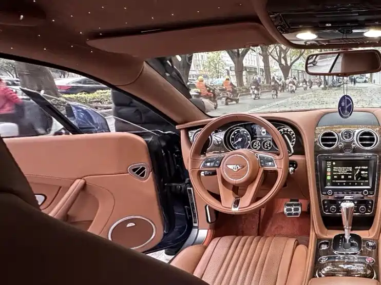 Bentley Continental — миниатюра 8