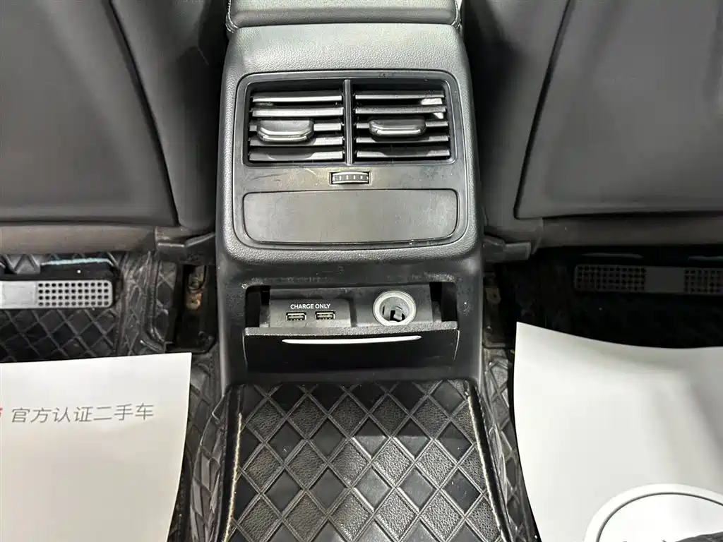 Audi A4L — миниатюра 12
