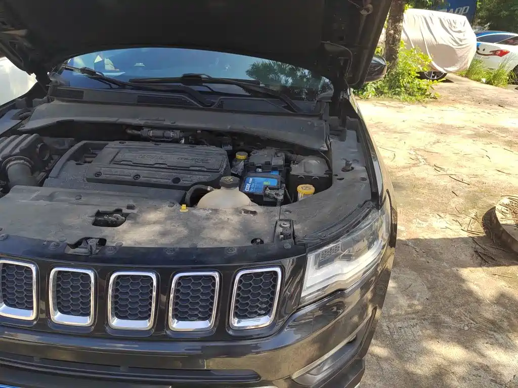 Jeep Compass — миниатюра 22