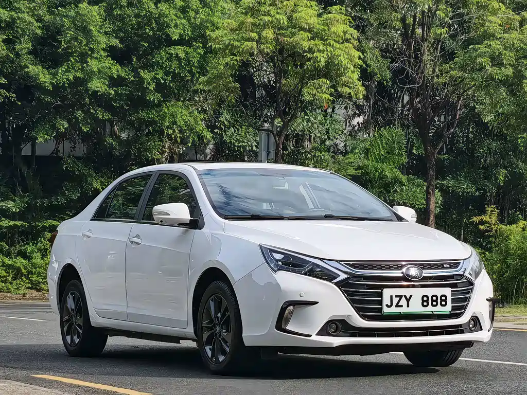 BYD Qin NEV — миниатюра 3