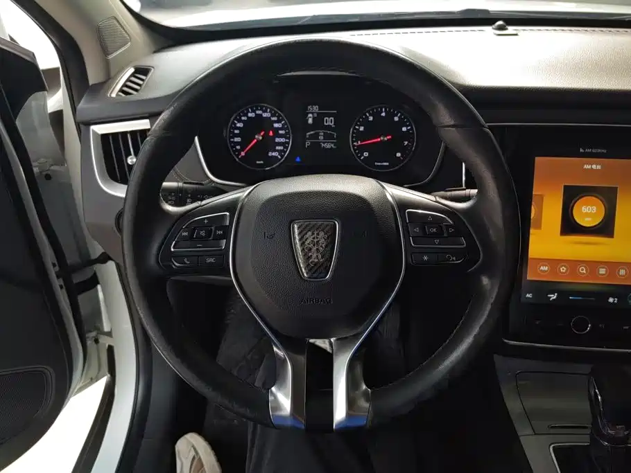 Roewe RX5 — миниатюра 15