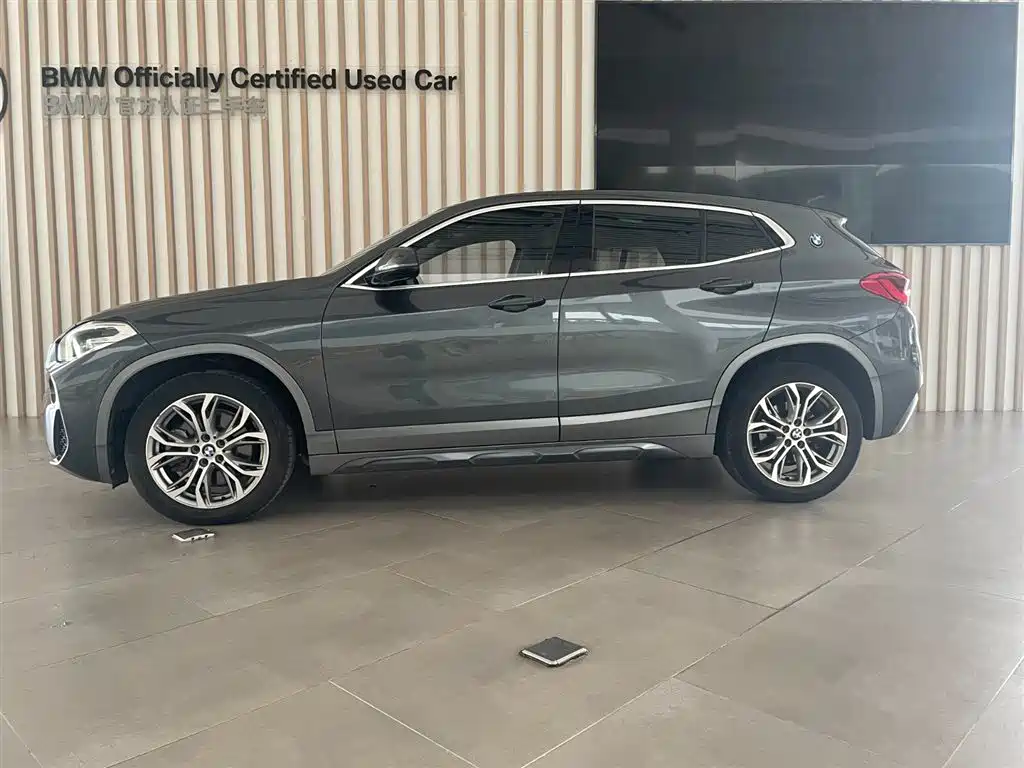 BMW X2 (Import) — миниатюра 3