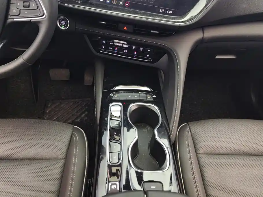 Buick Envision Plus — миниатюра 16