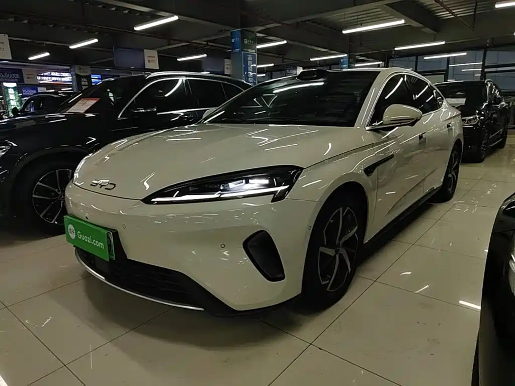 BYD Seal 07 DM-i