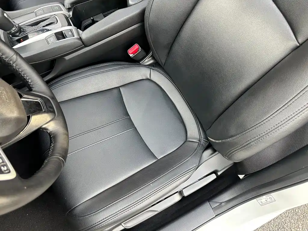 Honda Civic — миниатюра 12