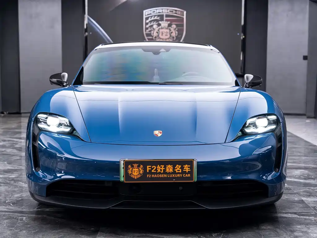 Porsche Taycan — миниатюра 8