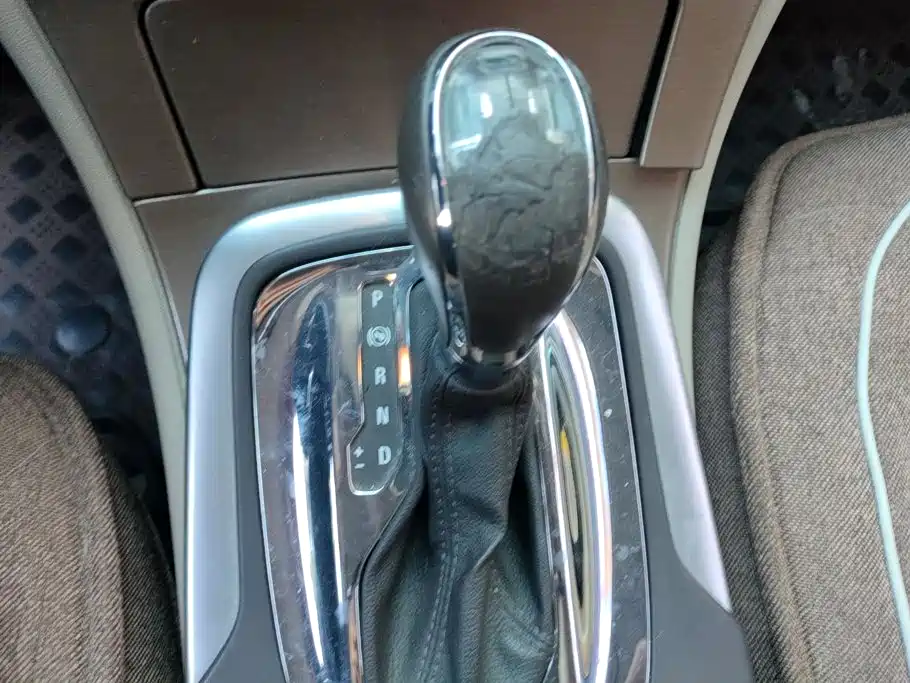 Buick Regal — миниатюра 15