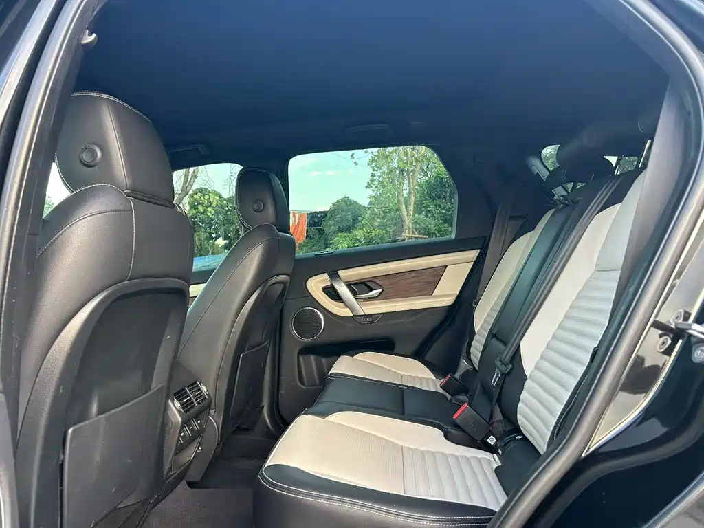 Land Rover Discovery Sport — миниатюра 5