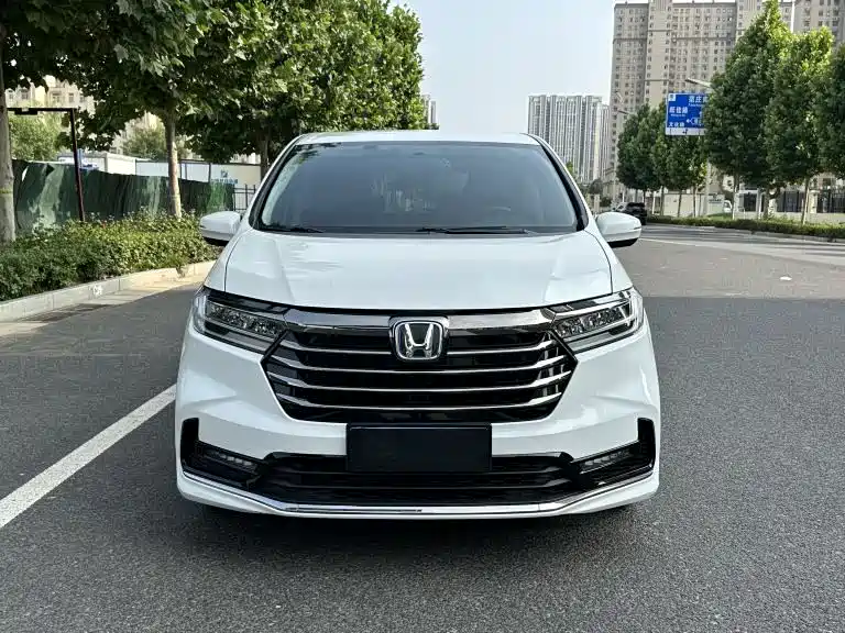 Honda Odyssey 2019 2.0L Sharp Enjoy Edition