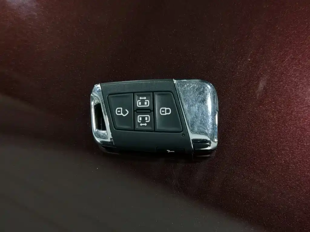 Volkswagen Viloran — миниатюра 19