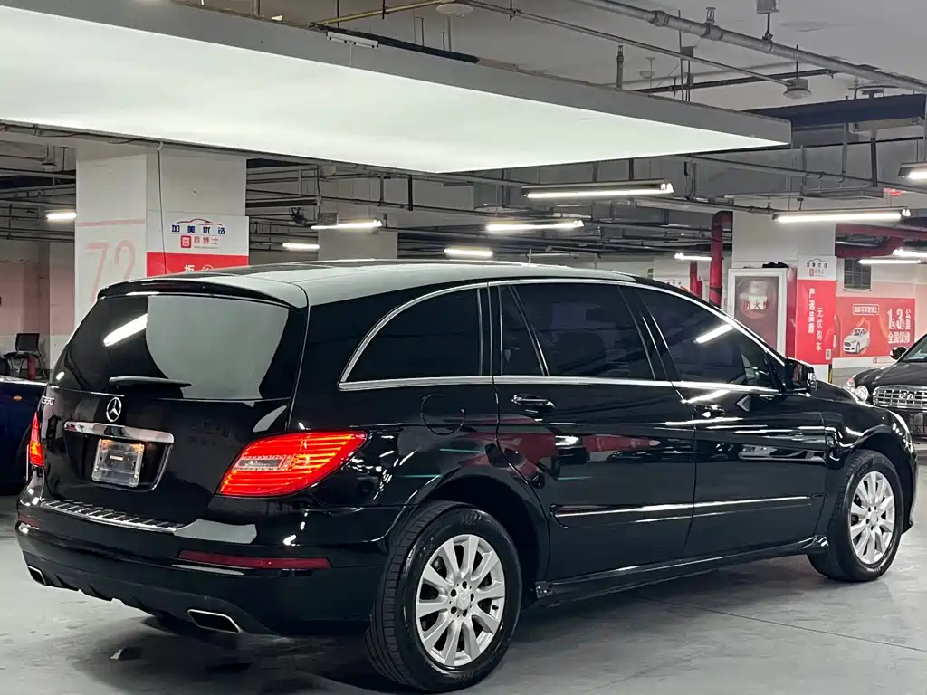 Mercedes-Benz R 2011 R 300 L