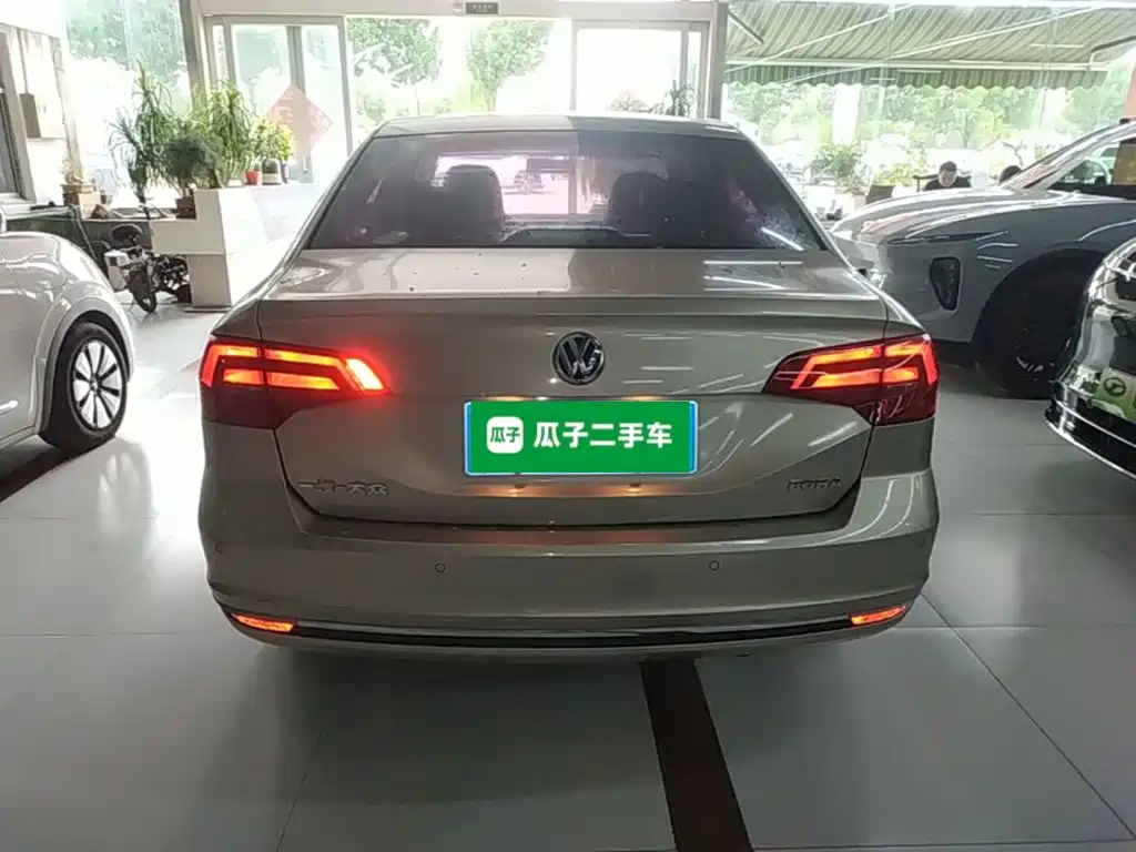 Volkswagen Bora — миниатюра 6