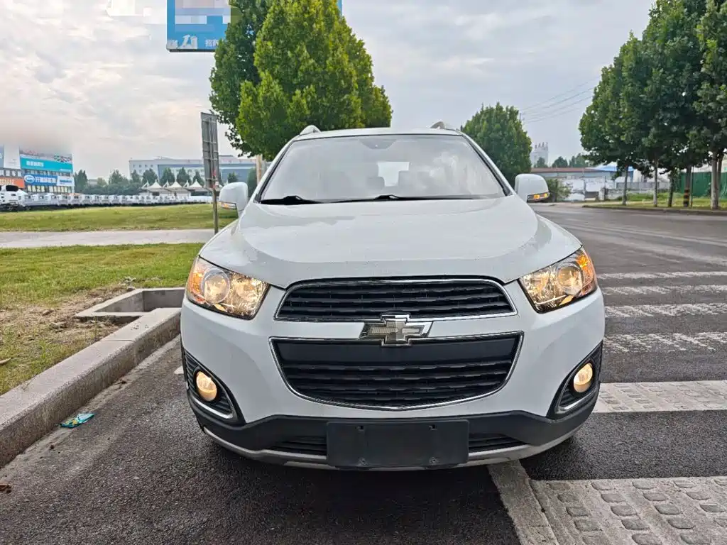 Chevrolet Captiva — миниатюра 3