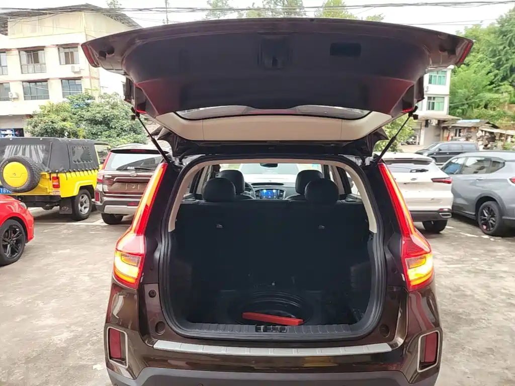 Geely Vision X6 — миниатюра 19