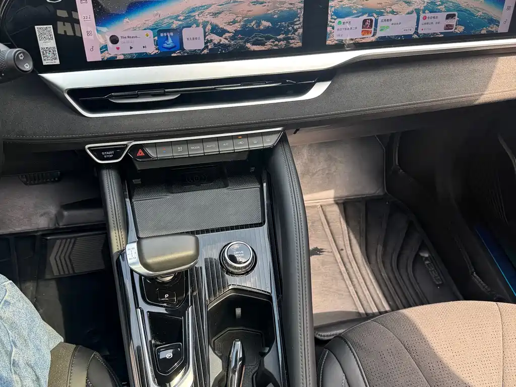 Geely Xingyue L — миниатюра 13