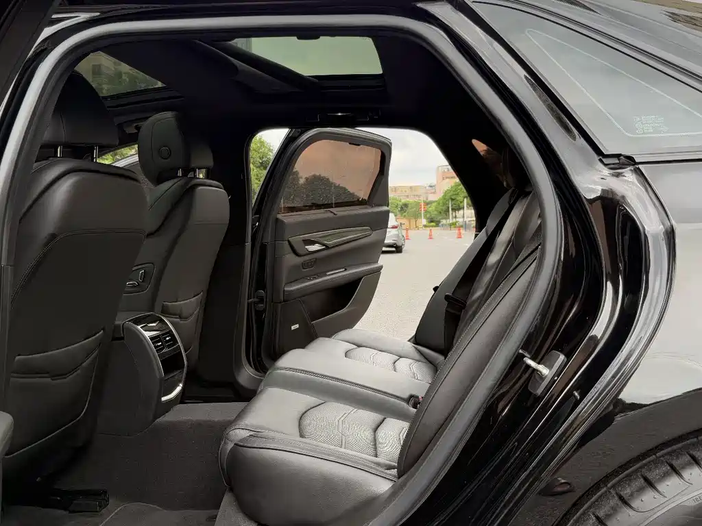 Cadillac CT6 — миниатюра 24