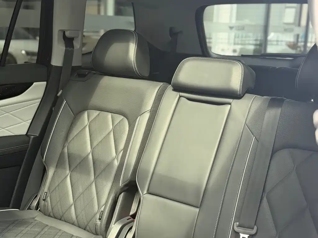 Volkswagen Teramont — миниатюра 15