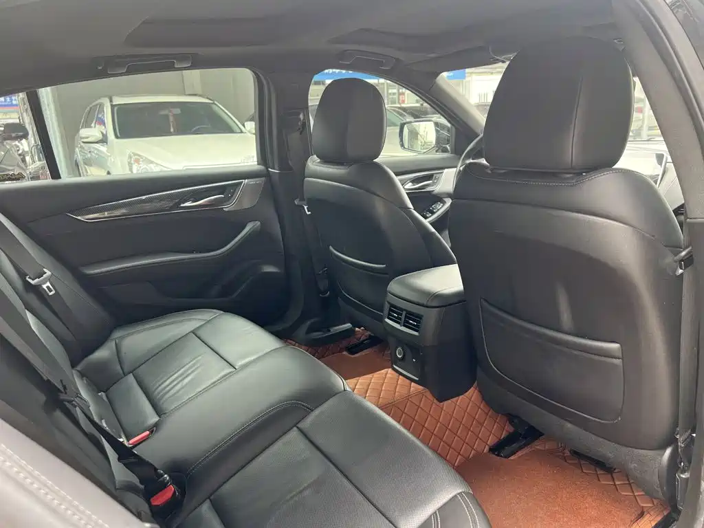 Cadillac CT5 — миниатюра 9