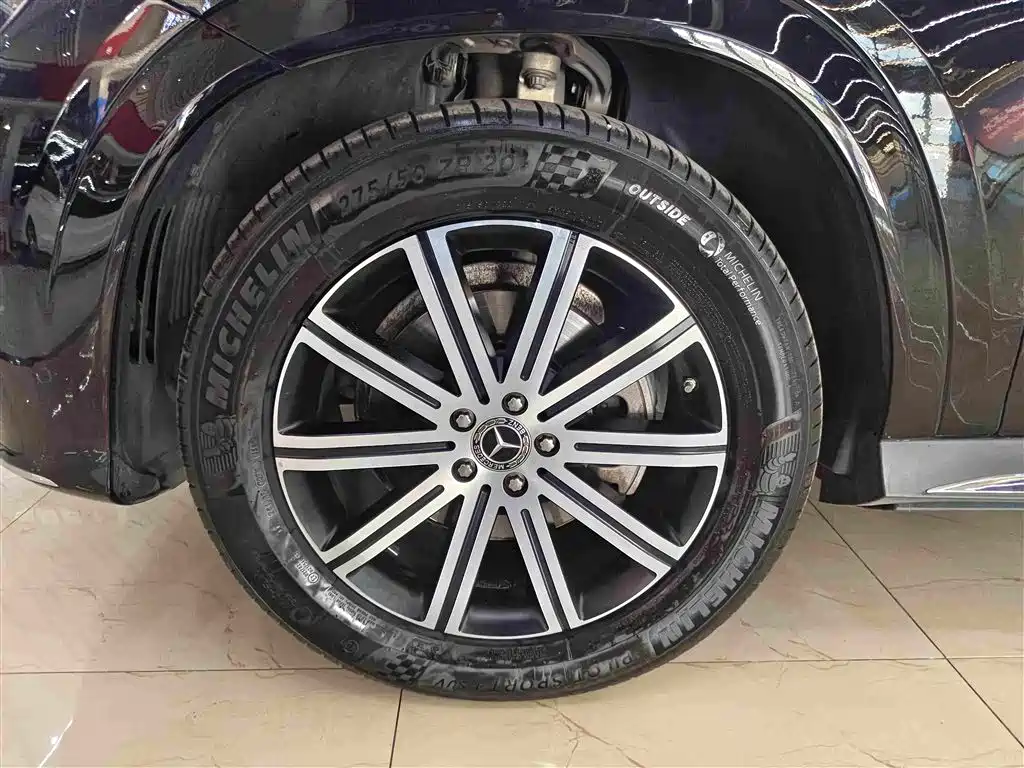Mercedes-Benz GLE (Import) — миниатюра 11