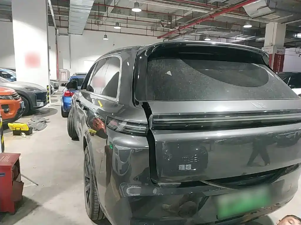 Li Auto Li L8 — миниатюра 5