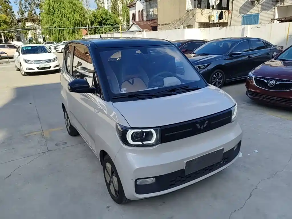 Wuling MINIEV — миниатюра 4