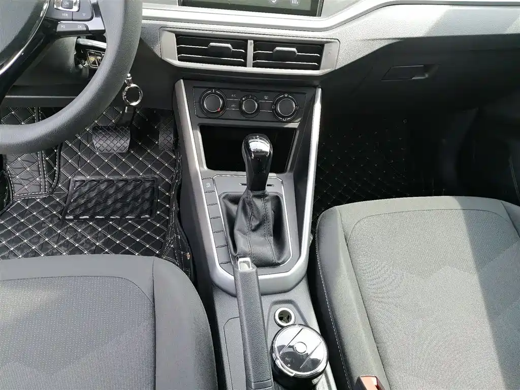 Volkswagen Polo 2019 Plus 1.5L AT