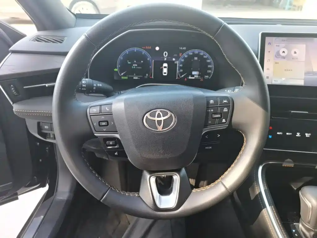 Toyota Avalon — миниатюра 11