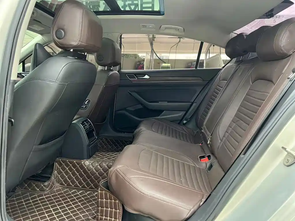 Volkswagen Magotan — миниатюра 6