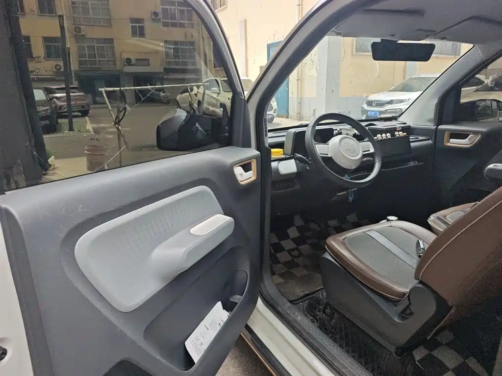 Wuling MINIEV — миниатюра 14